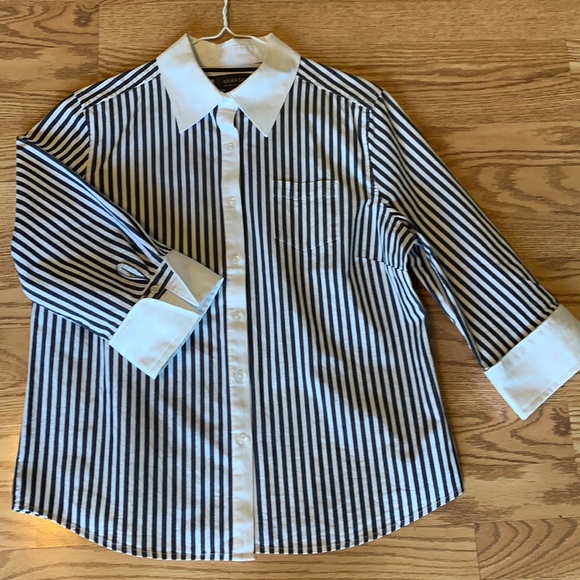Like new ladies cotton blouse